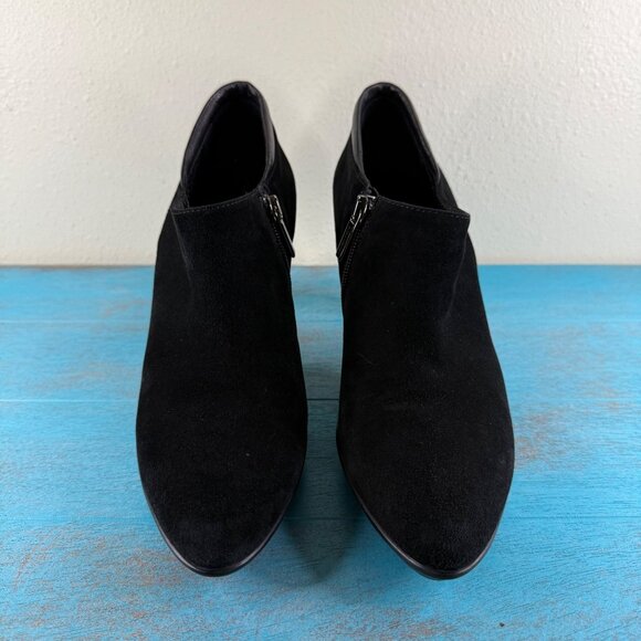 AQUATALIA Women's Black Suede Side Zip Heeled Ankle Booties 9 - Picture 3 of 9